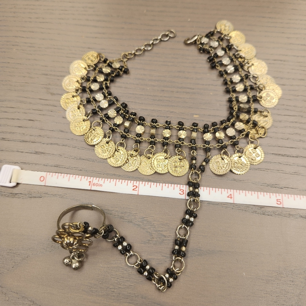 Ankle bracelet with toe ring
